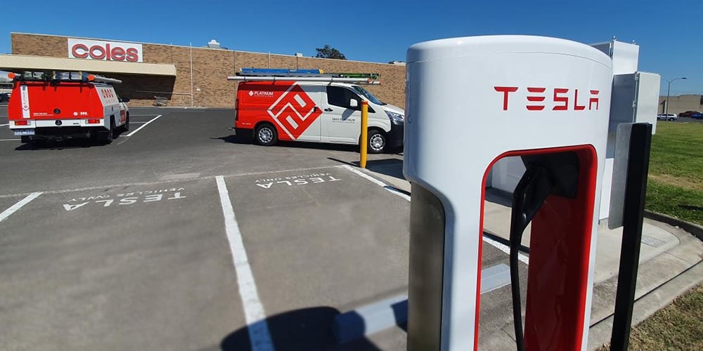tesla-side